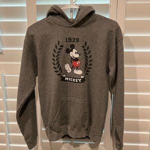 Hooded Disney sweatshirt for kids.